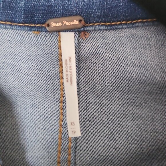 Free People Lennox Zip-Front Denim Jumpsuit XS Excellent Condition - Picture 15 of 16